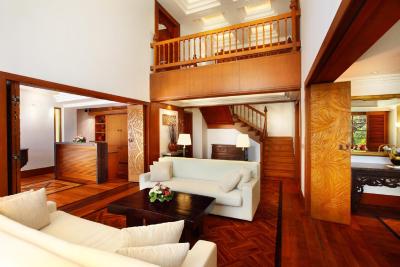 نوسا دوا بیچ هتل اند اسپا