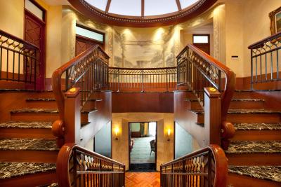 نوسا دوا بیچ هتل اند اسپا