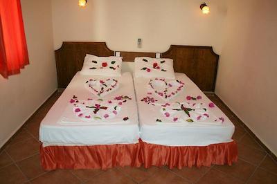 اُزهان اپارتمنتز