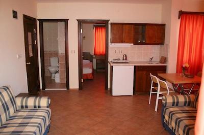 اُزهان اپارتمنتز