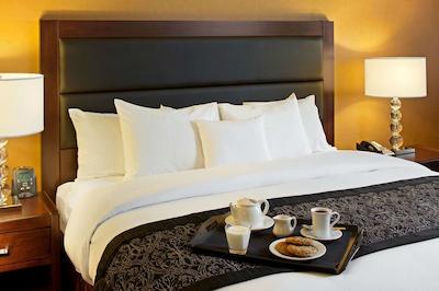 دوبلتری بای هیلتون هتل کلولاند دونتون-لاکسید