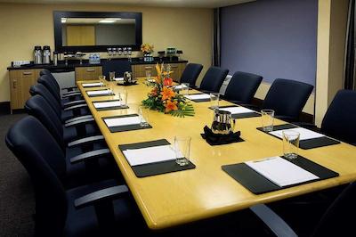 دوبلتری بای هیلتون هتل کلولاند دونتون-لاکسید