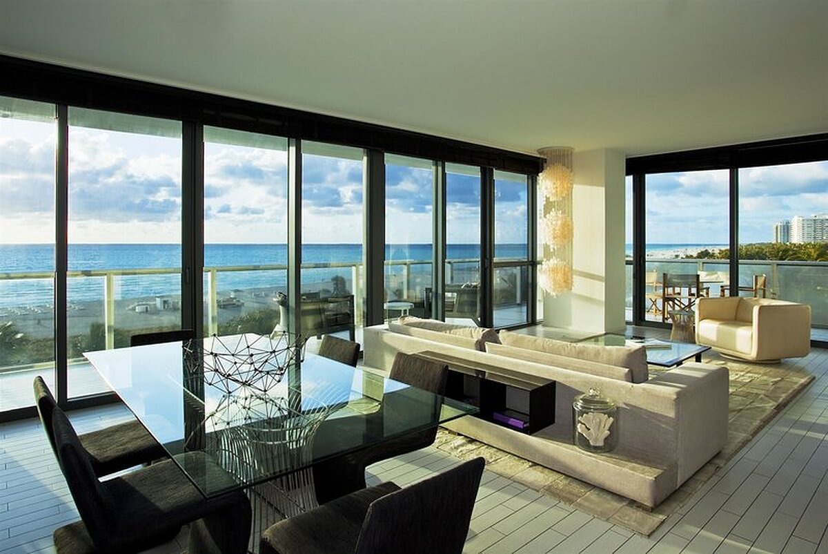 W South Beach