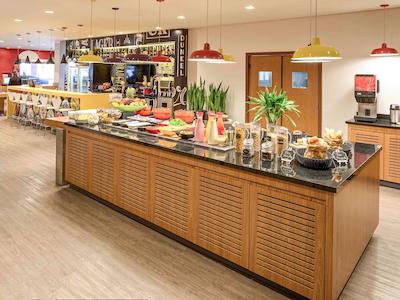 ایبیز جوینویل