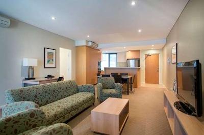 مانترا بونبوری