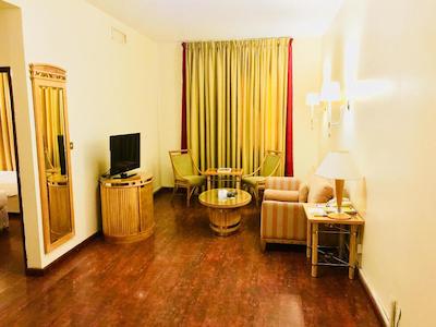 پریم تور هتل