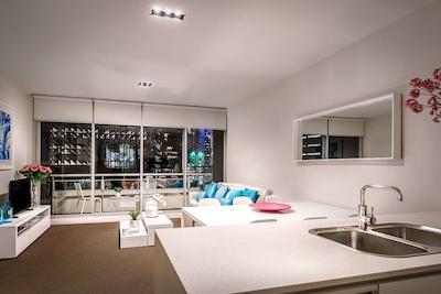 میلانو سرویسد اپارتمنتز