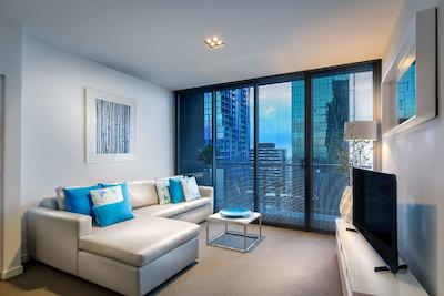 میلانو سرویسد اپارتمنتز