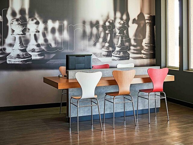 ایبیز سُرکابا