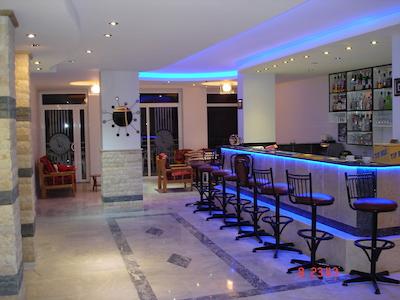 آلتین باس آپارت