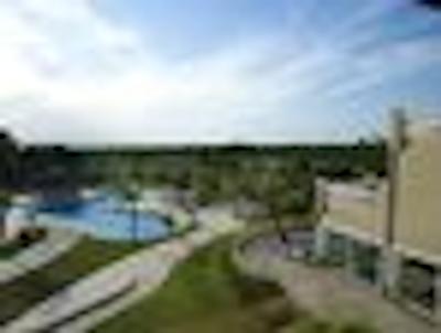 هوارد جهنسُن پلازا هتل اسپا اند کنونشن سنتر مرلو