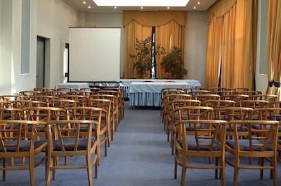 دوناو پلازا هتل