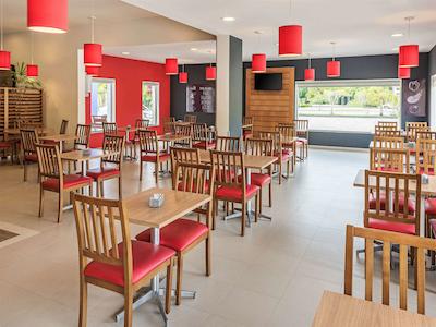 ایبیز ماناوز دیستریتو ایندوستریال