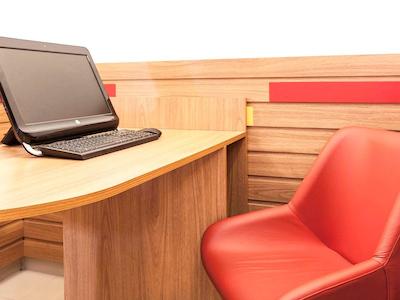 ایبیز ماناوز دیستریتو ایندوستریال