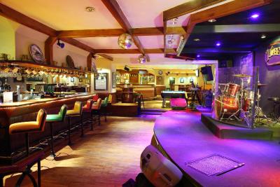 اریادوتا جاکارتا