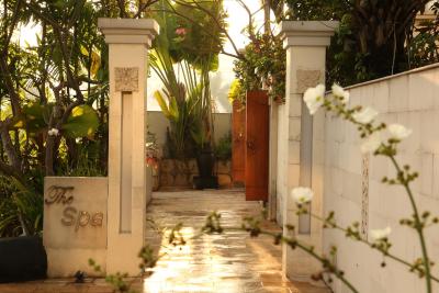 اریادوتا جاکارتا