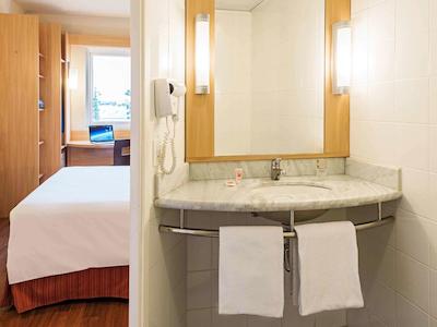 ایبیز کوریتیبا ارپرتو