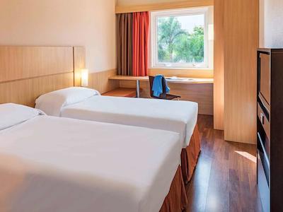 ایبیز کوریتیبا ارپرتو