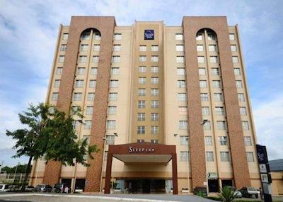 اسلیپ این ماناوز