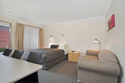 کمفرت این وارنامبول اینترنیشنال