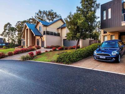 د سبل کرسویک فرست ریزرت