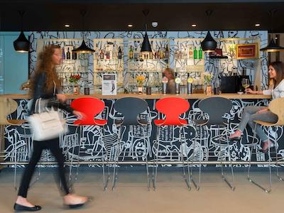 ایبیز االست سنتروم