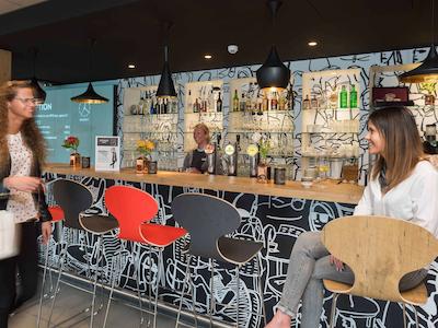 ایبیز االست سنتروم