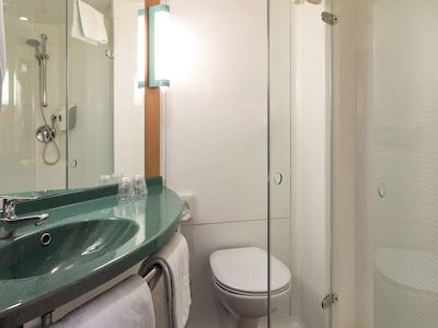 ایبیز االست سنتروم