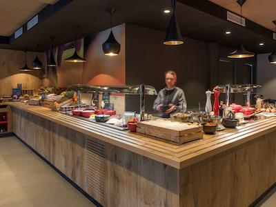 ایبیز االست سنتروم