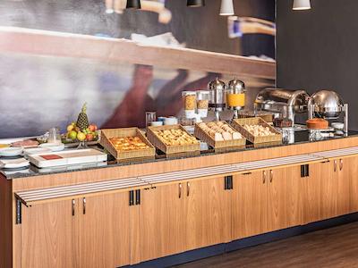 ایبیز اسو جس دز کمپز دوترا