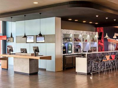 ایبیز اسو جس دز کمپز دوترا