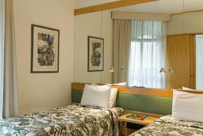 ادرز فاریا لیما