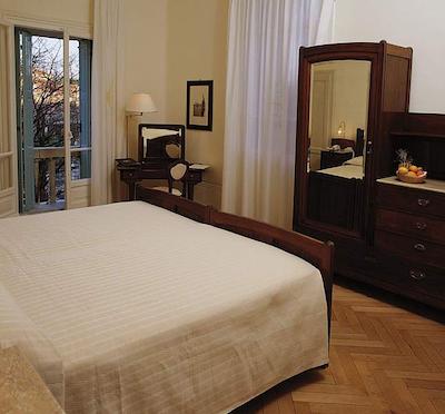 گراند آلبرگو اوسُنیا اند هونگاریا