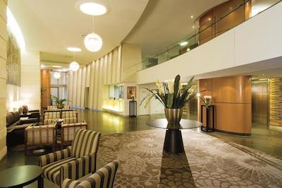 اُاکز اوررا تور