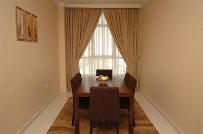 امیراتز اسپرینگز هتل اپارتمنتز