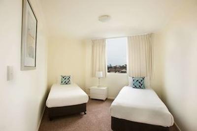 کی-ای اپارتمنتز پرت ماککواری