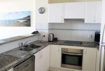 کی-ای اپارتمنتز پرت ماککواری