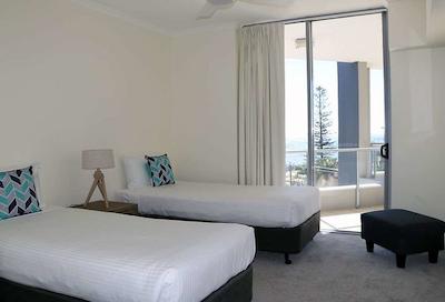 کی-ای اپارتمنتز پرت ماککواری