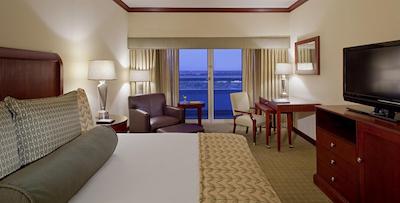 هیات رجنسی اُرلاندو اینترنیشنال آیرپرت