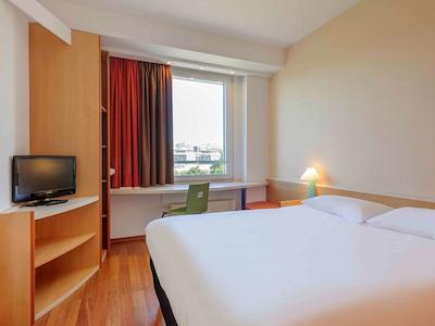 ایبیز برلین اُستباهنهف هتل