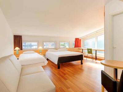 ایبیز برلین اُستباهنهف هتل