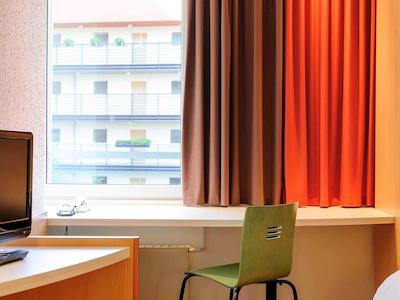 ایبیز برلین اُستباهنهف هتل