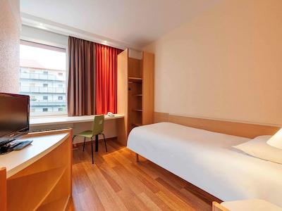 ایبیز برلین اُستباهنهف هتل