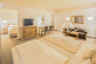 بست وسترن هتل مینز