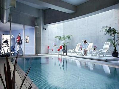 سُمرست ازاسو ایست تکیو