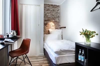 هتل لیجپلاتز 13 کیل بای پرمیر کلاس