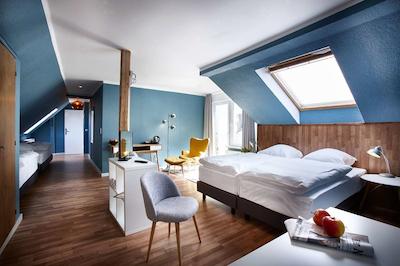 هتل لیجپلاتز 13 کیل بای پرمیر کلاس