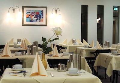 بست وسترن هتل ایم فروم مولهیم