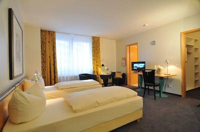 بست وسترن هتل ایم فروم مولهیم