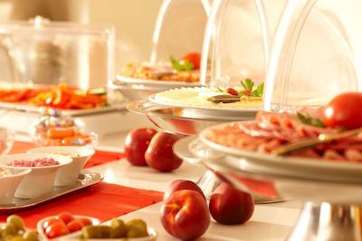 هتل اُستسیهال کیل بای پرمیر کلاس